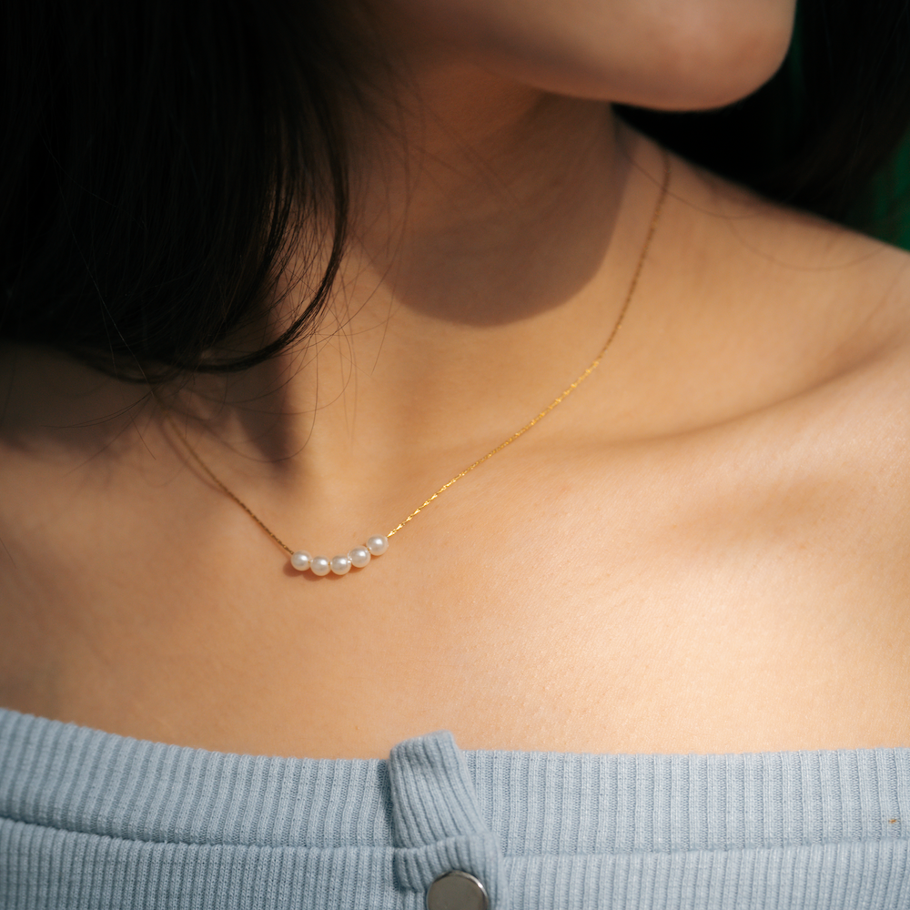 Pearl Dot Pendant