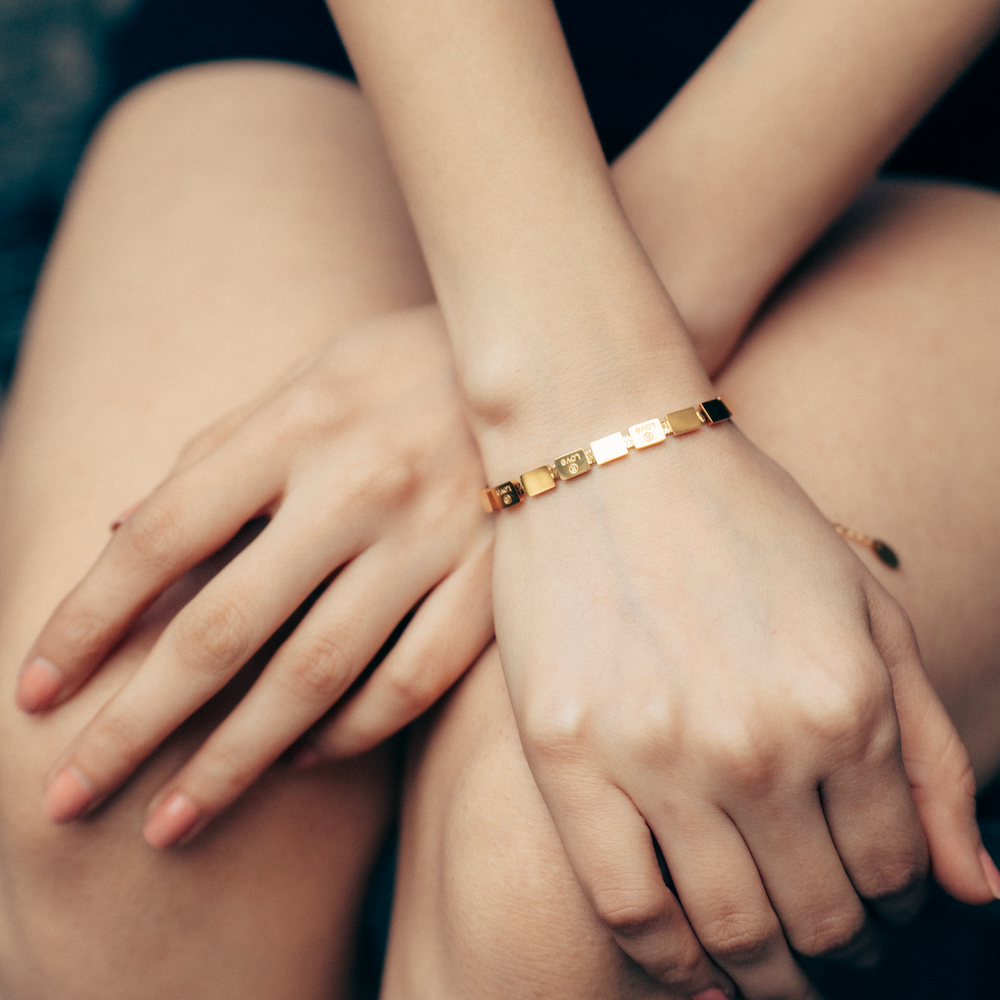Love Regd Bracelet