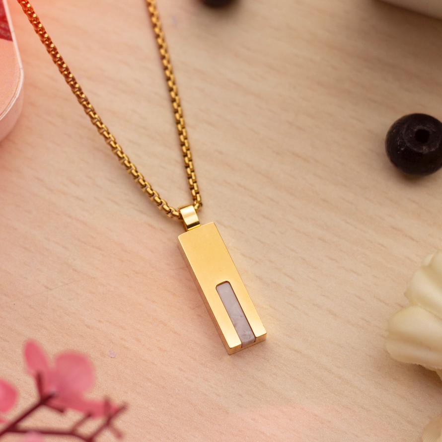 Avant-Gilt Locket for Men